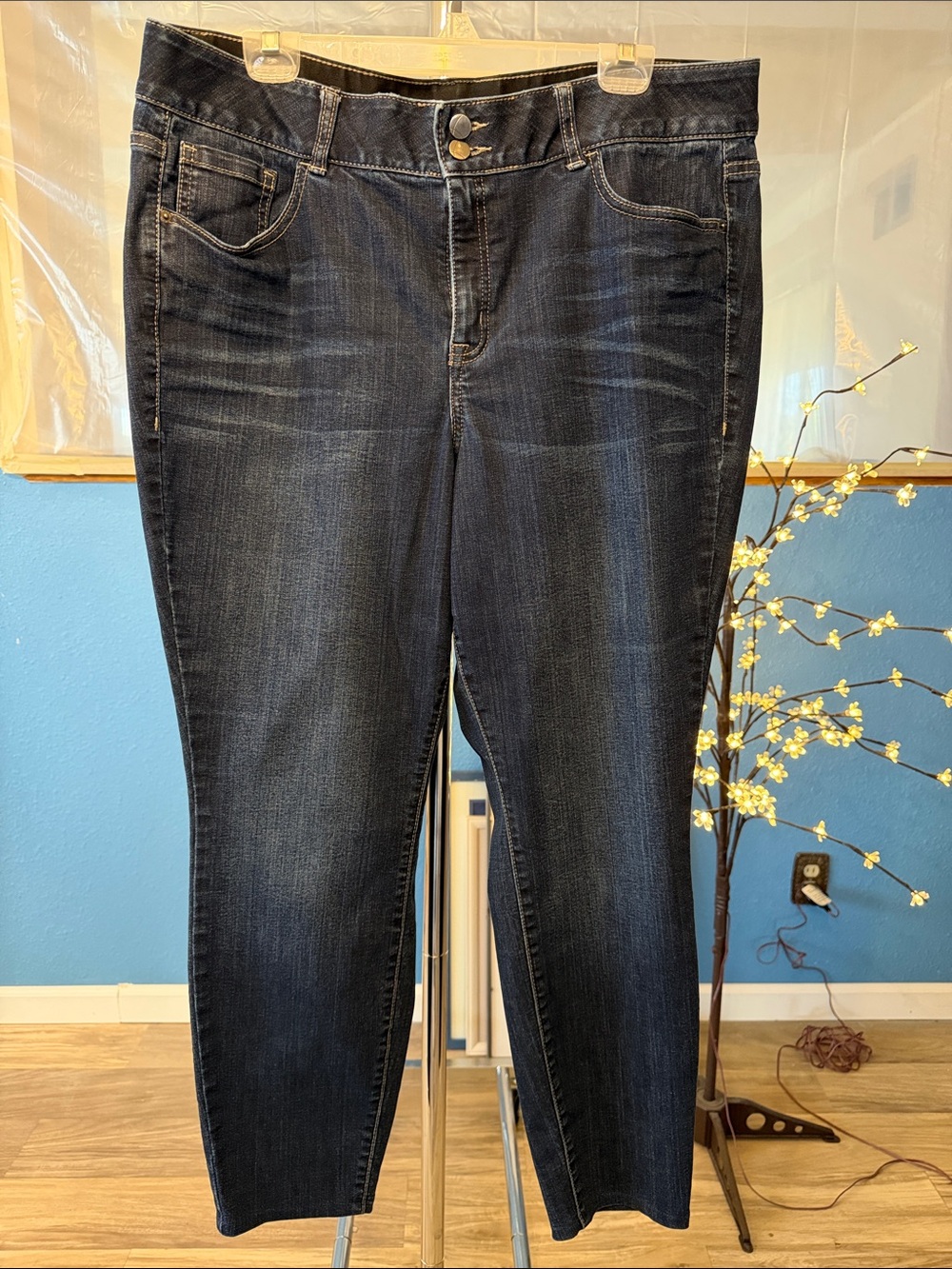 Lane Bryant Dark Wash Women's Jeans - Classic Stretch Denim Sz 18